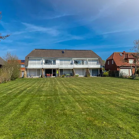Apartment Moin 4 *